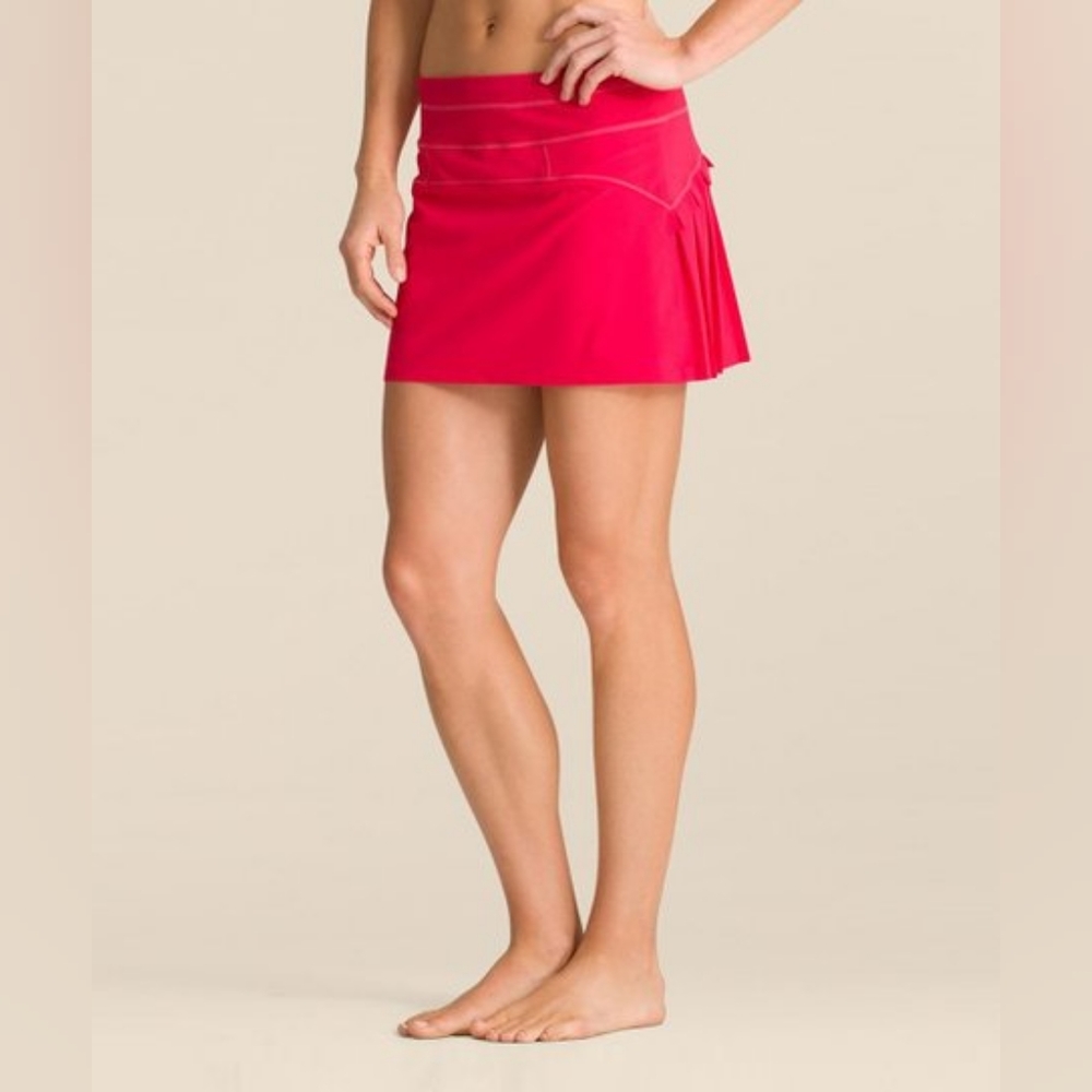 Athleta Grenadine Pleated Runaround Skort